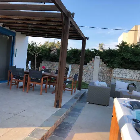 Seascape Villa